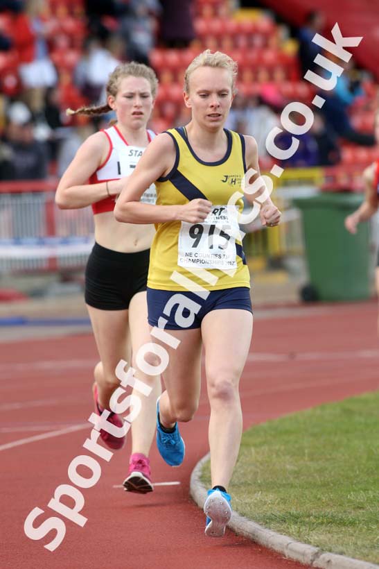 Womens senior and under-20s 5000 metres, North Eastern Champs, Gateshead Stadium. Photo: David T. Hewitson/Sports for All Pics